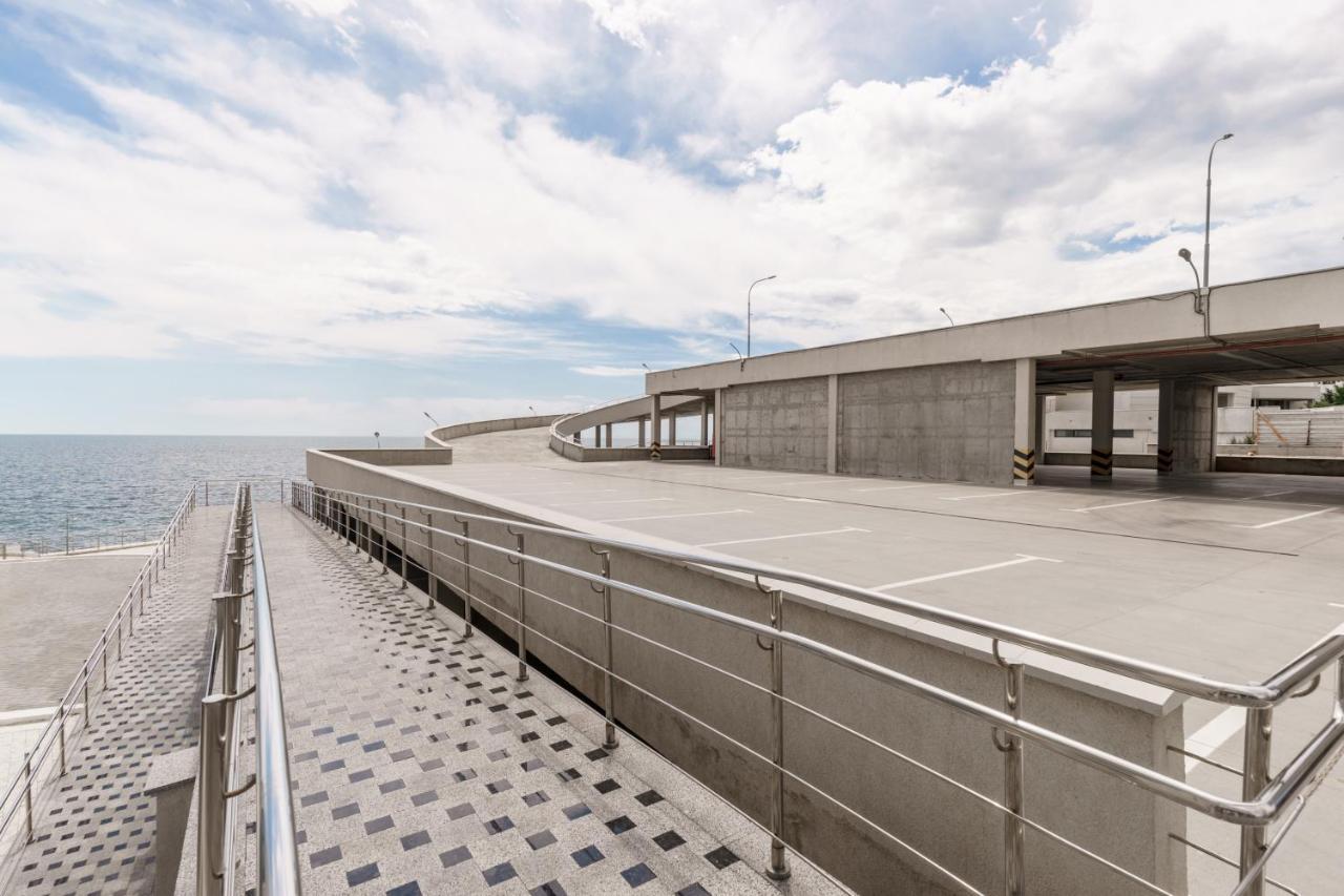 Sea Symphony 3-Bedrooms Lux Apartment Odessa Luaran gambar